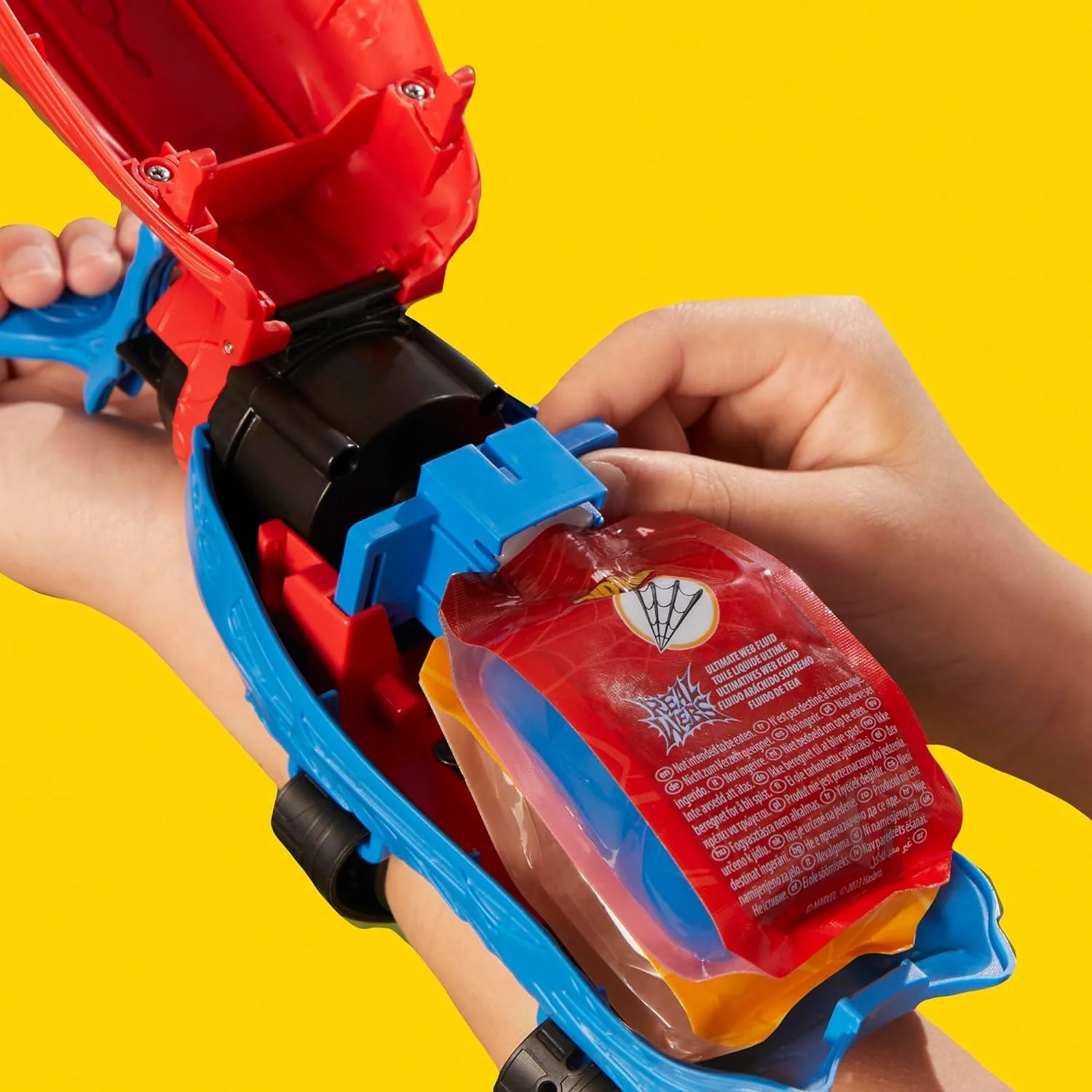 Hasbro - Spider-Man Real Webs Blaster Spara Ragnatele - Image 4