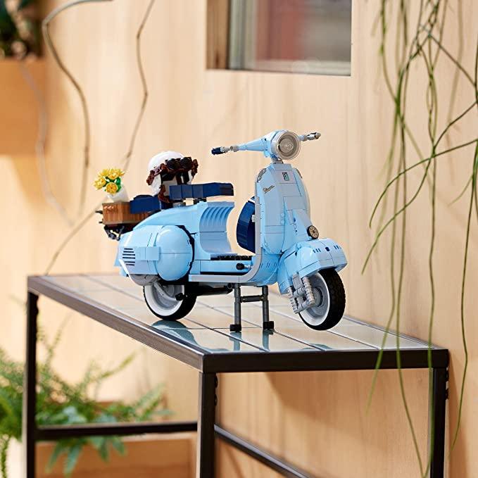 Lego - Vespa 125 10298 - Image 5